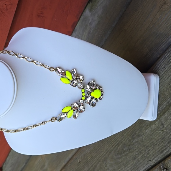 J Crew Gold (Brass Tone ?) and Neon Green Statement Crystal Necklace - Picture 4 of 13